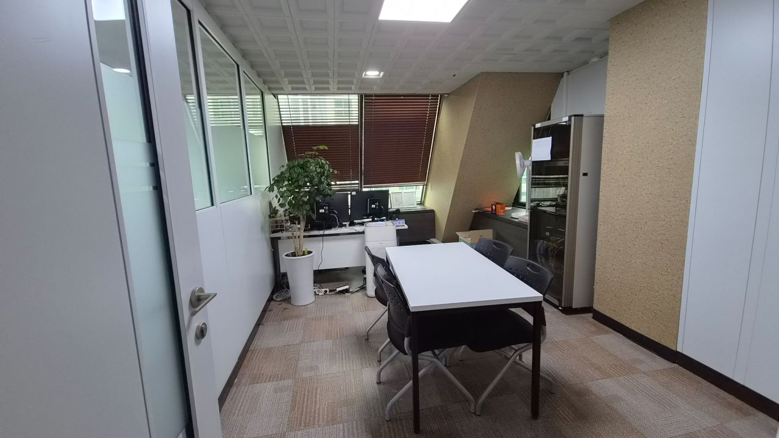 부산광역시 동구 범일동 사무실 썸네일 2