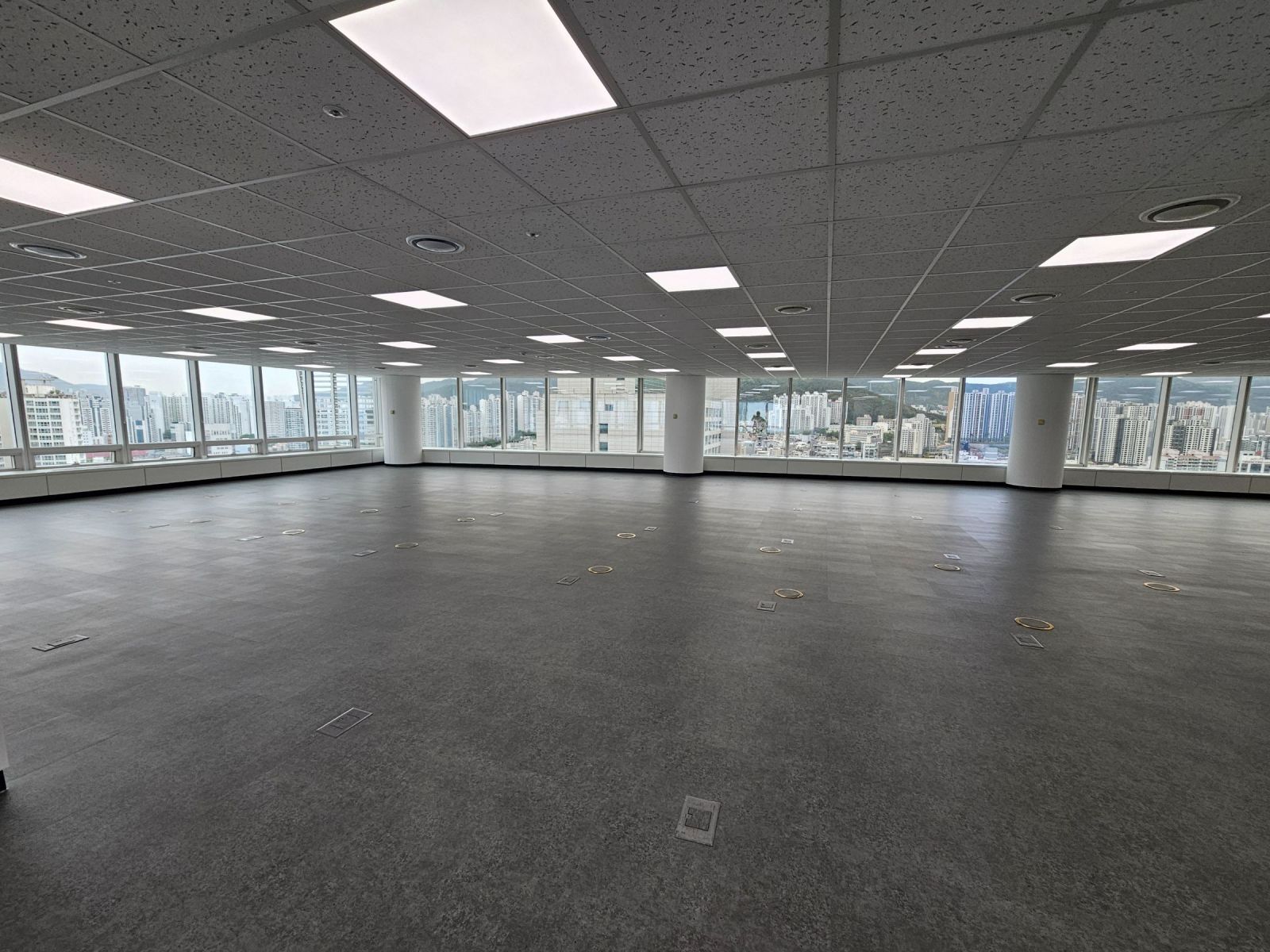 부산광역시 연제구 연산동 사무실 썸네일 3