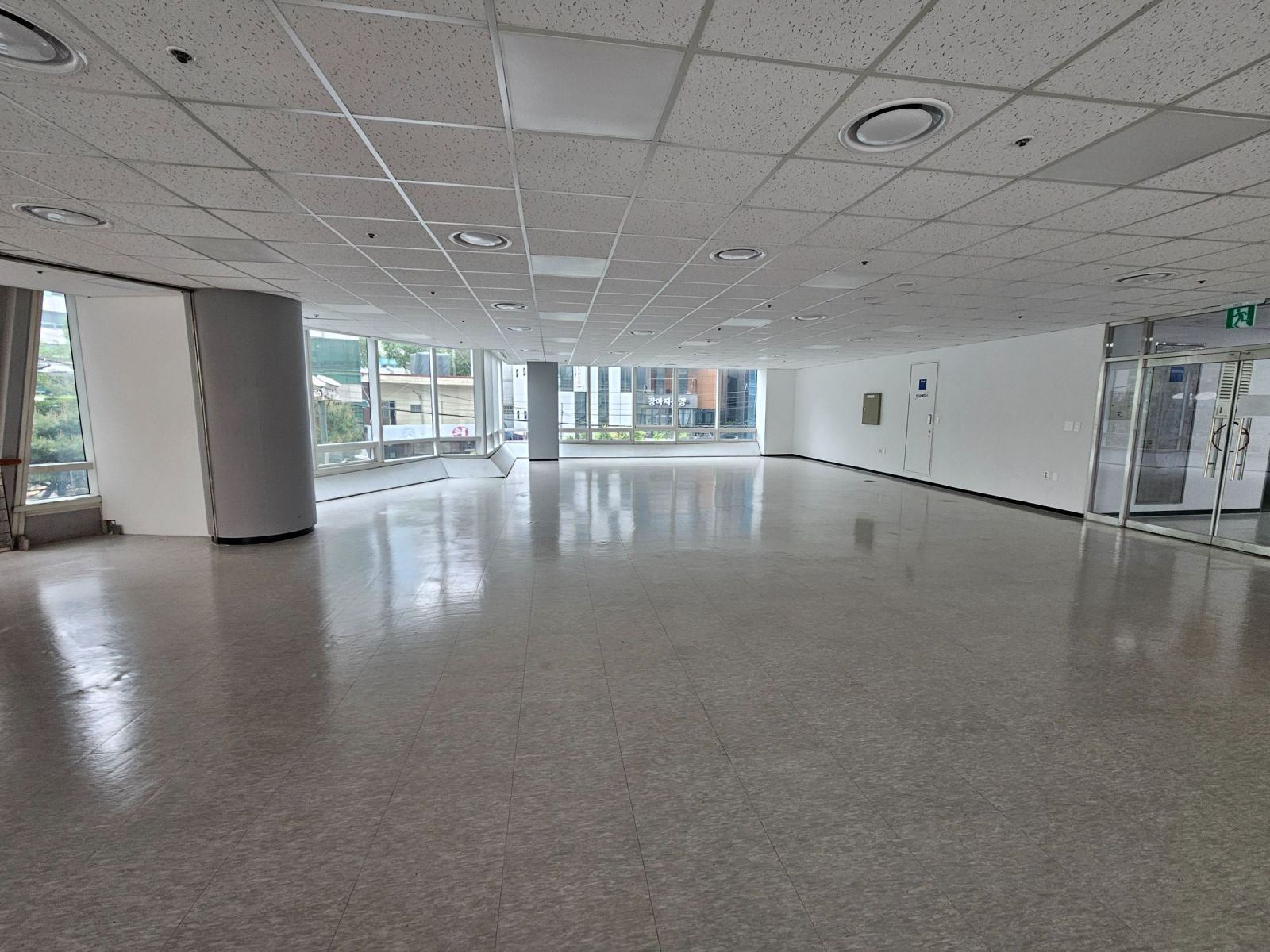 부산광역시 연제구 연산동 사무실 썸네일 2