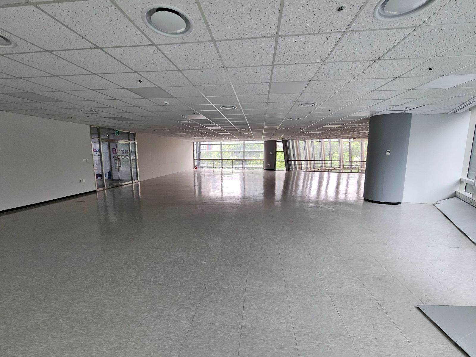 부산광역시 연제구 연산동 사무실 썸네일 3