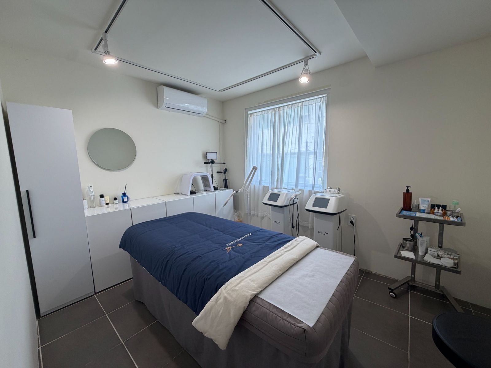 부산광역시 부산진구 전포동 상가 - 1