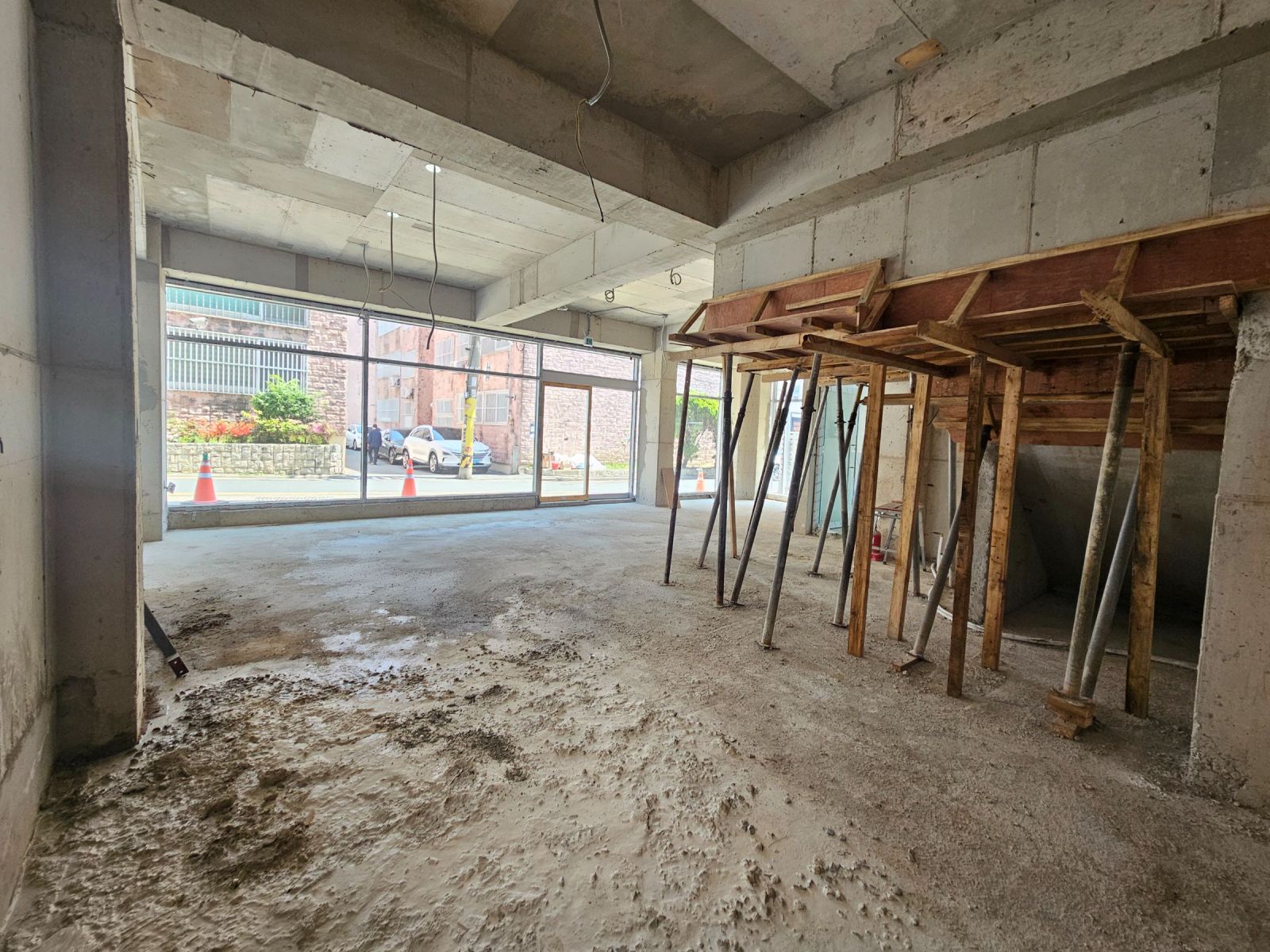 부산광역시 수영구 광안동 상가 썸네일 4