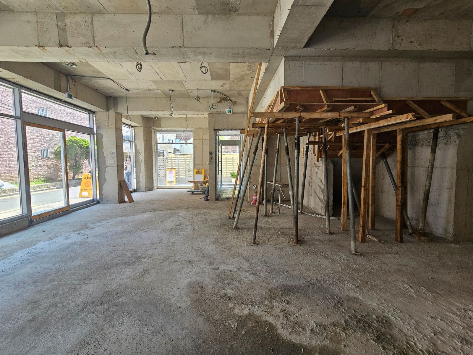 부산광역시 수영구 광안동 상가 썸네일 2