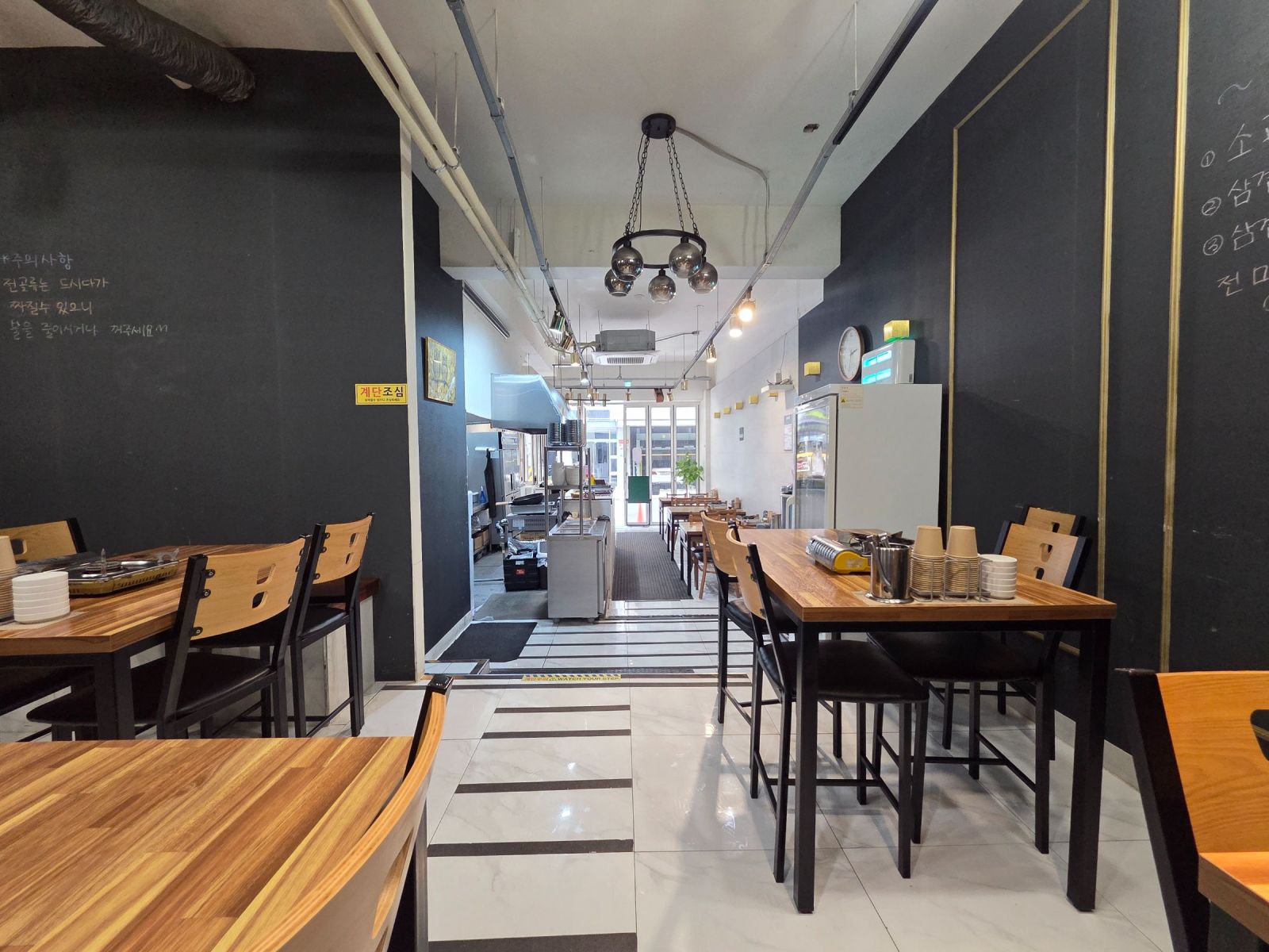 부산광역시 동구 초량동 상가 썸네일 2