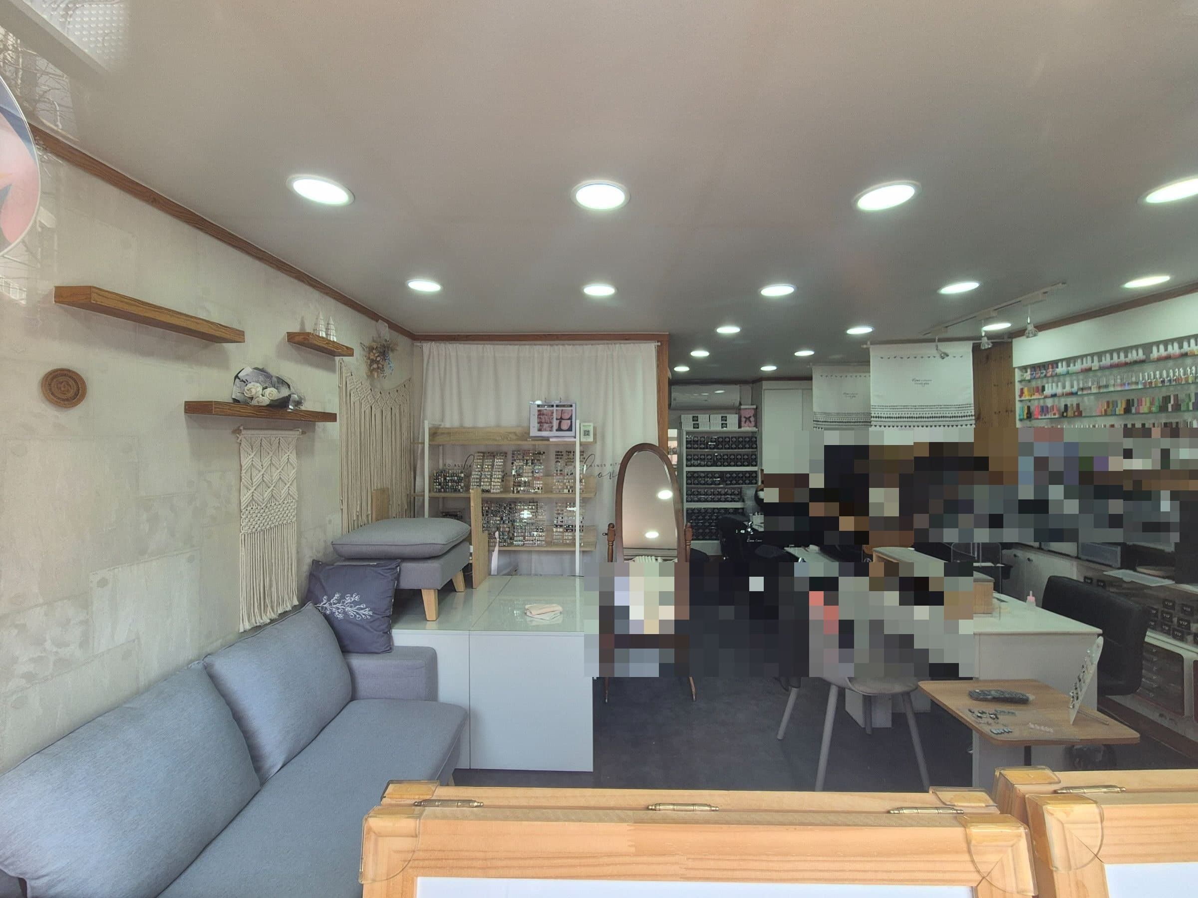 부산광역시 연제구 연산동 상가 - 1
