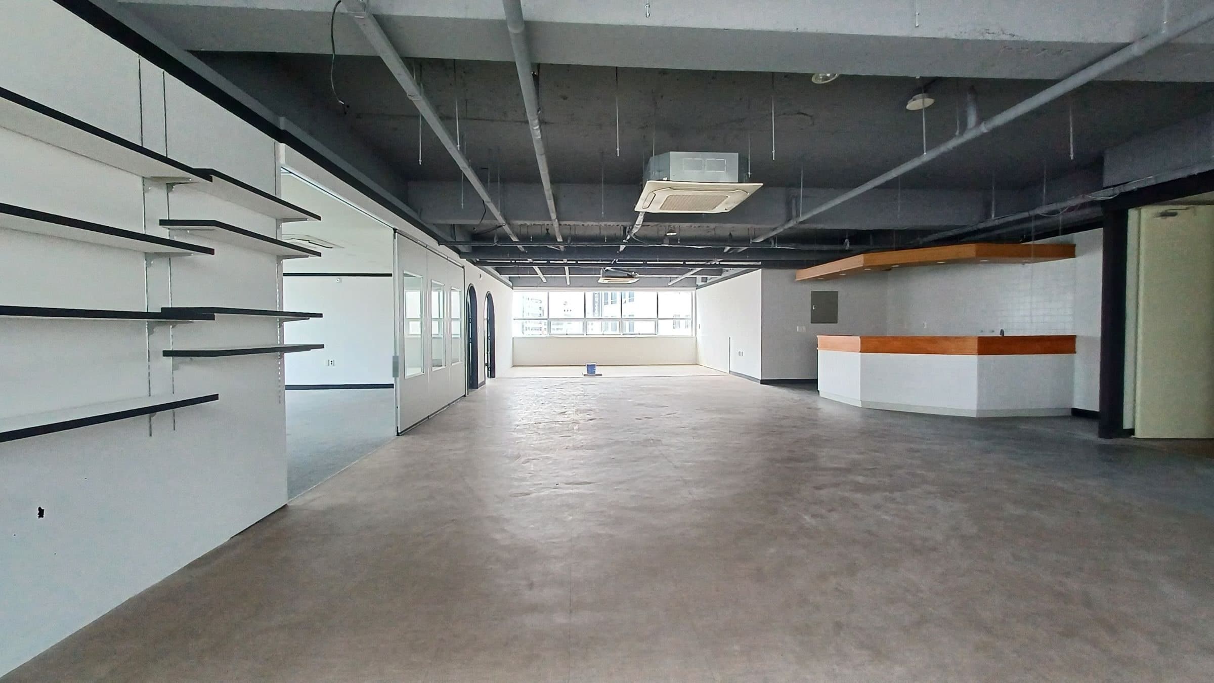 부산광역시 연제구 연산동 사무실 썸네일 3