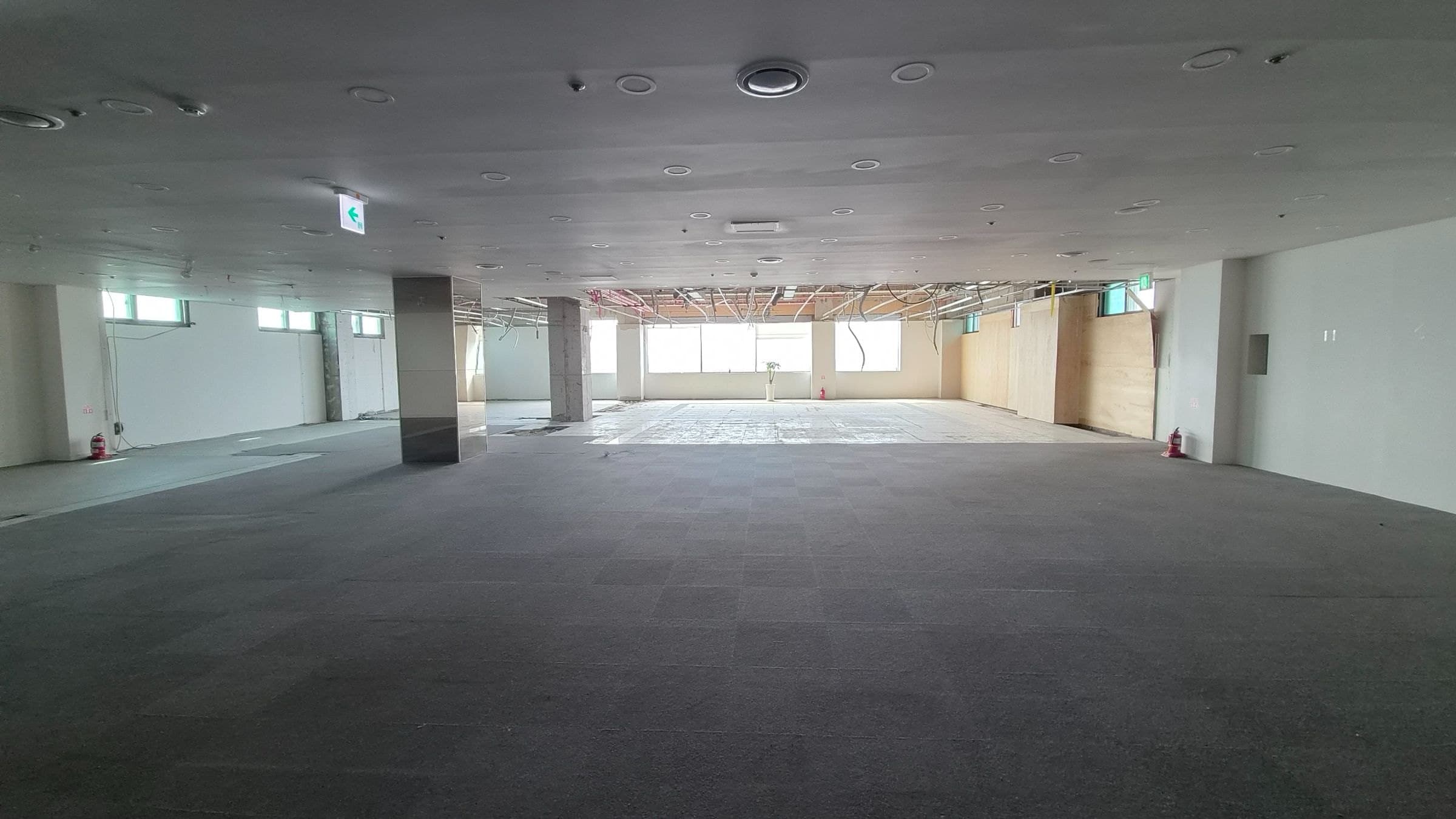 부산광역시 사상구 모라동 상가 - 1