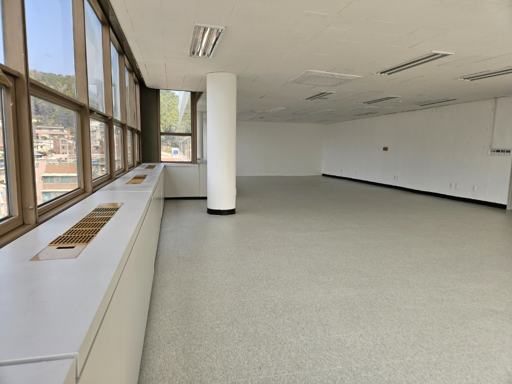 부산광역시 동래구 안락동 사무실 썸네일 4