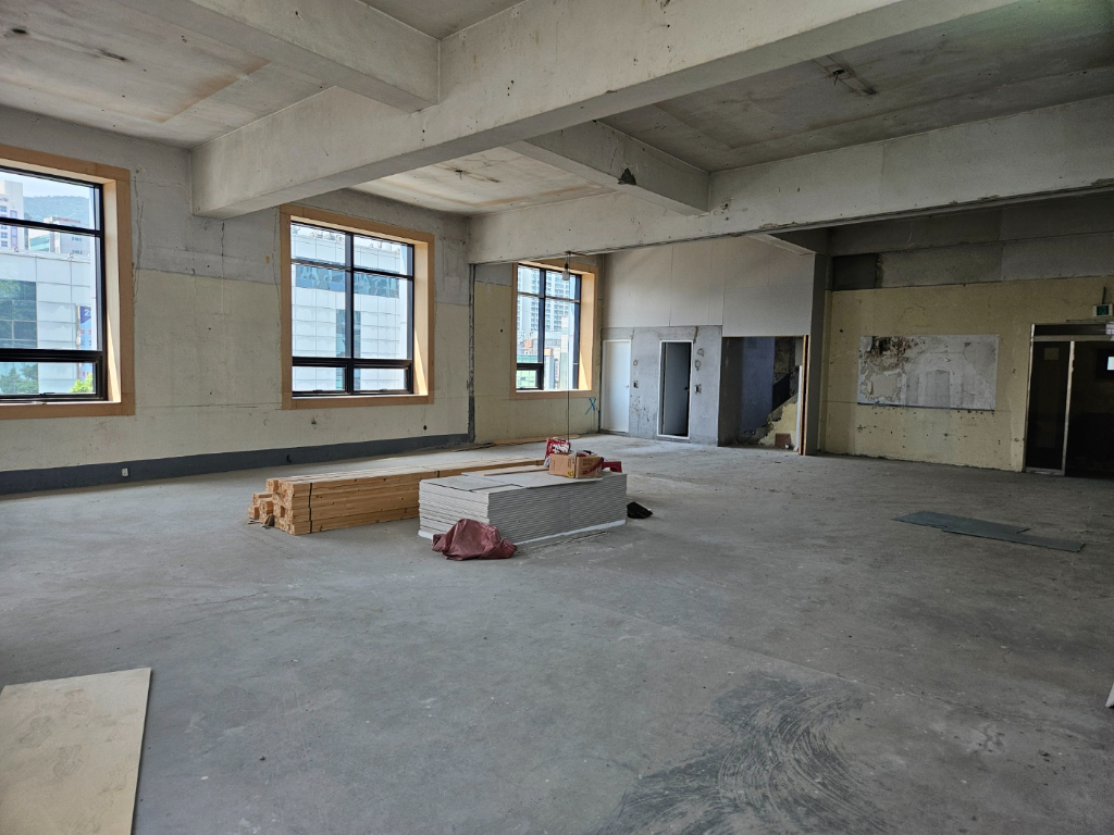 부산광역시 동구 범일동 사무실 - 1