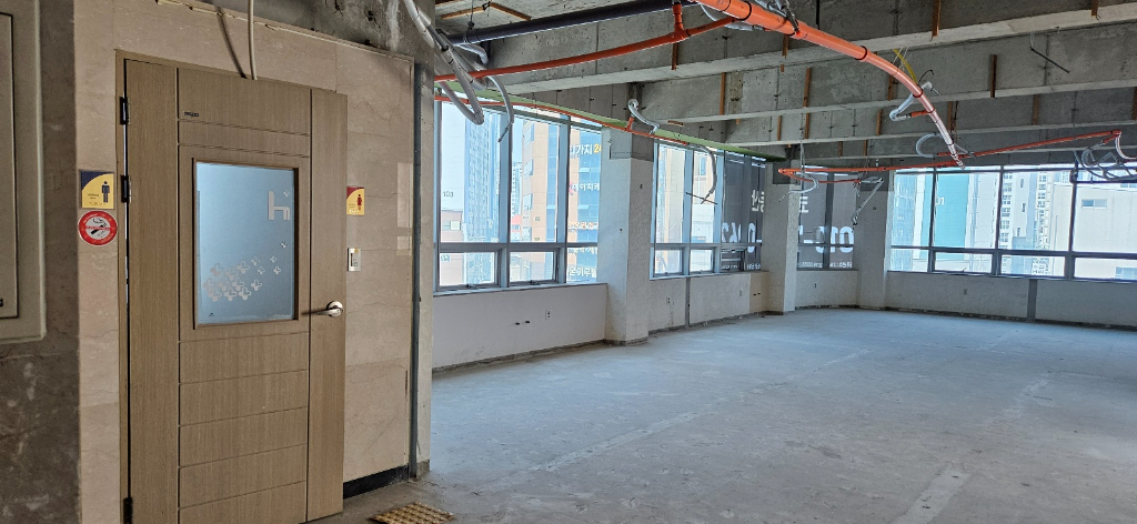 연제구 연산동 사무실 썸네일 2