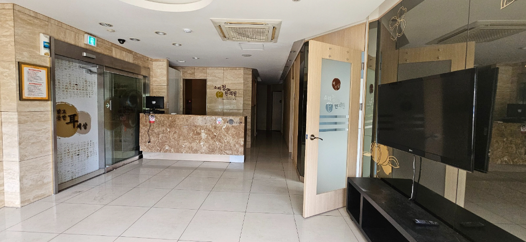 부산광역시 연제구 연산동 사무실 썸네일 2