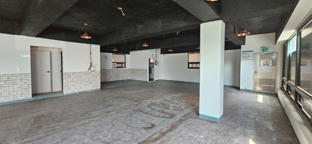 부산광역시 연제구 연산동 사무실 썸네일 3