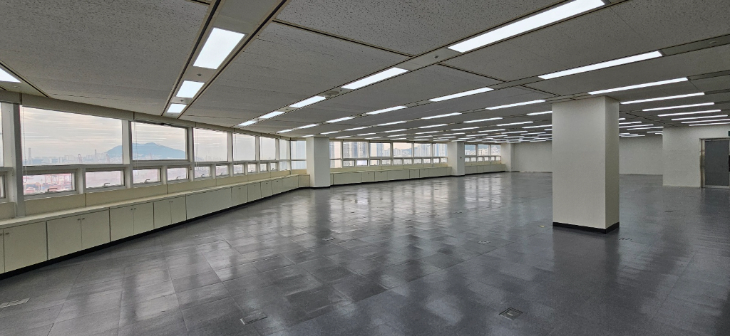 부산광역시 동구 범일동 사무실 썸네일 2