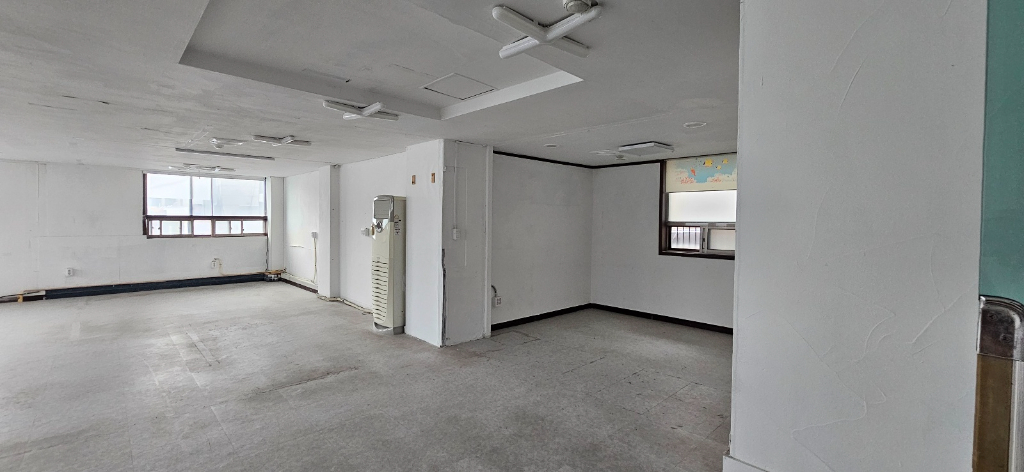 부산광역시 연제구 연산동 사무실 썸네일 3