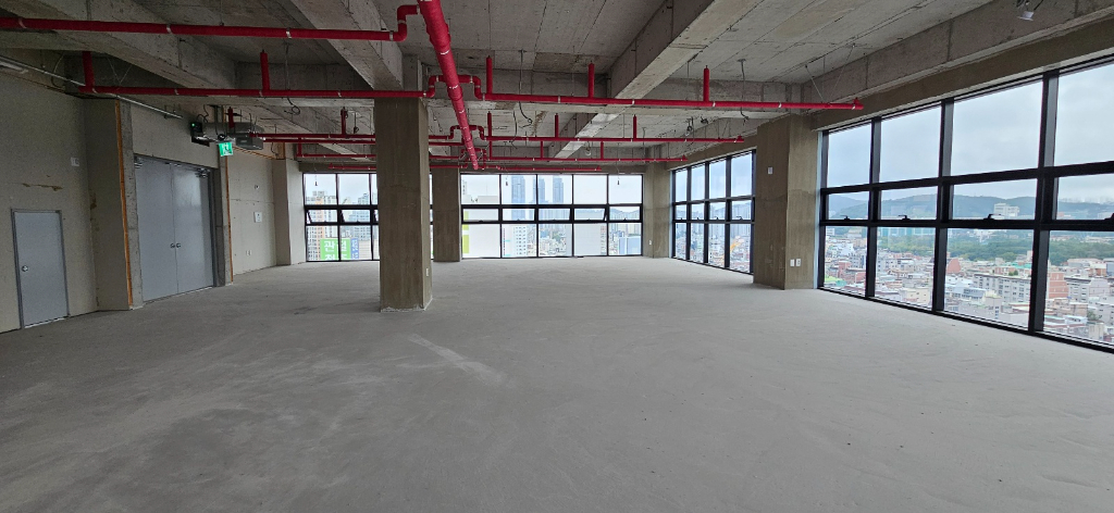 부산광역시 남구 대연동 사무실 썸네일 3