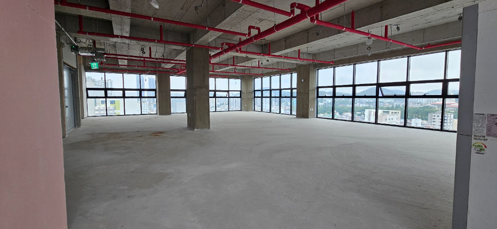 부산광역시 남구 대연동 사무실 썸네일 6