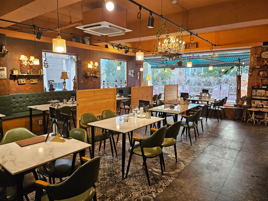 부산광역시 연제구 거제동 상가 썸네일 5