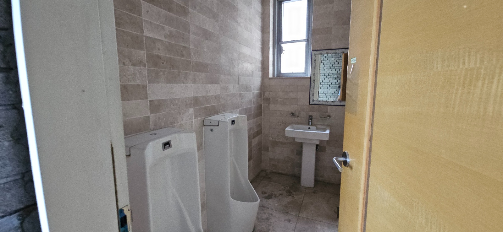 부산광역시 동래구 사직동 사무실 썸네일 8