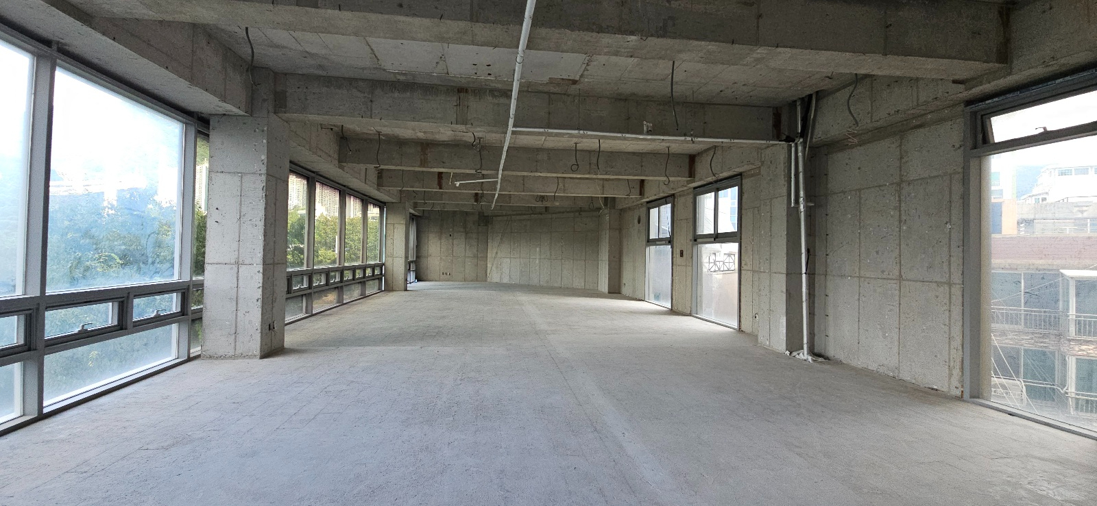 부산광역시 동래구 사직동 사무실 - 1