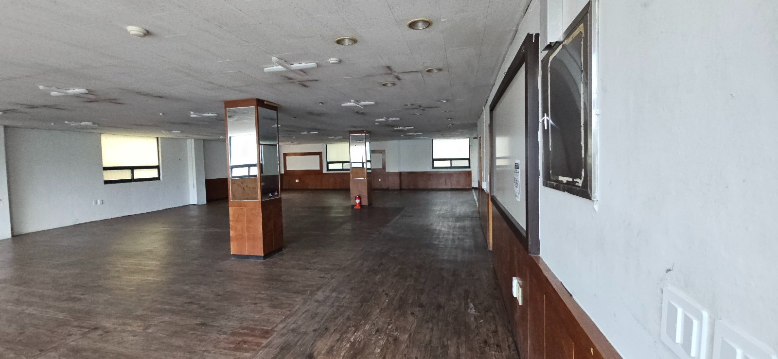 부산광역시 동래구 사직동 사무실 썸네일 3