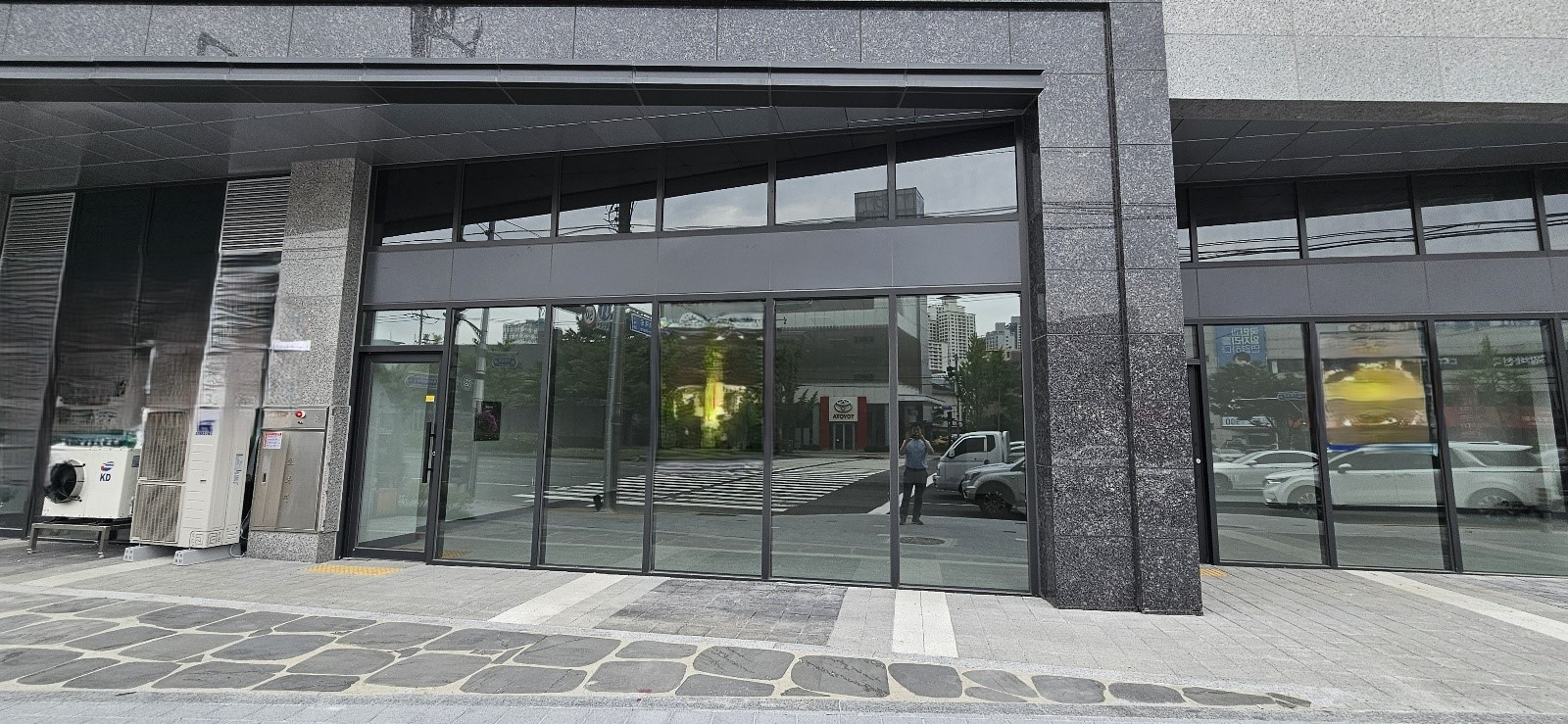 부산광역시 연제구 거제동 상가 썸네일 4