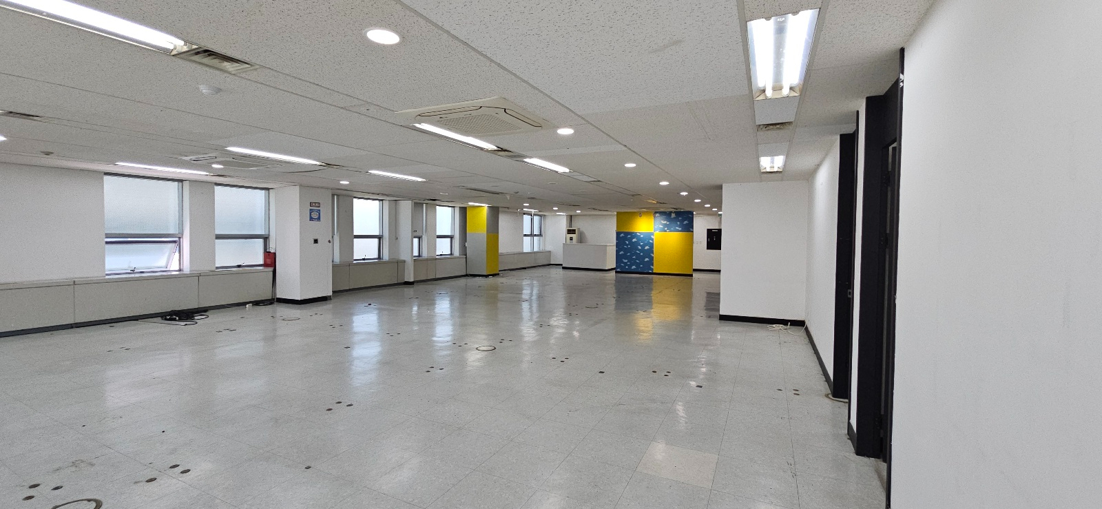 부산광역시 연제구 연산동 사무실 - 1