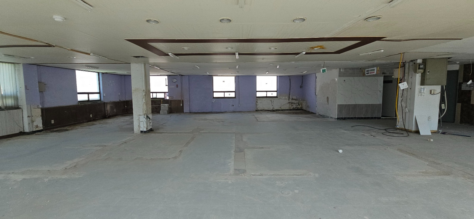 부산광역시 중구 대창동2가 사무실 - 1