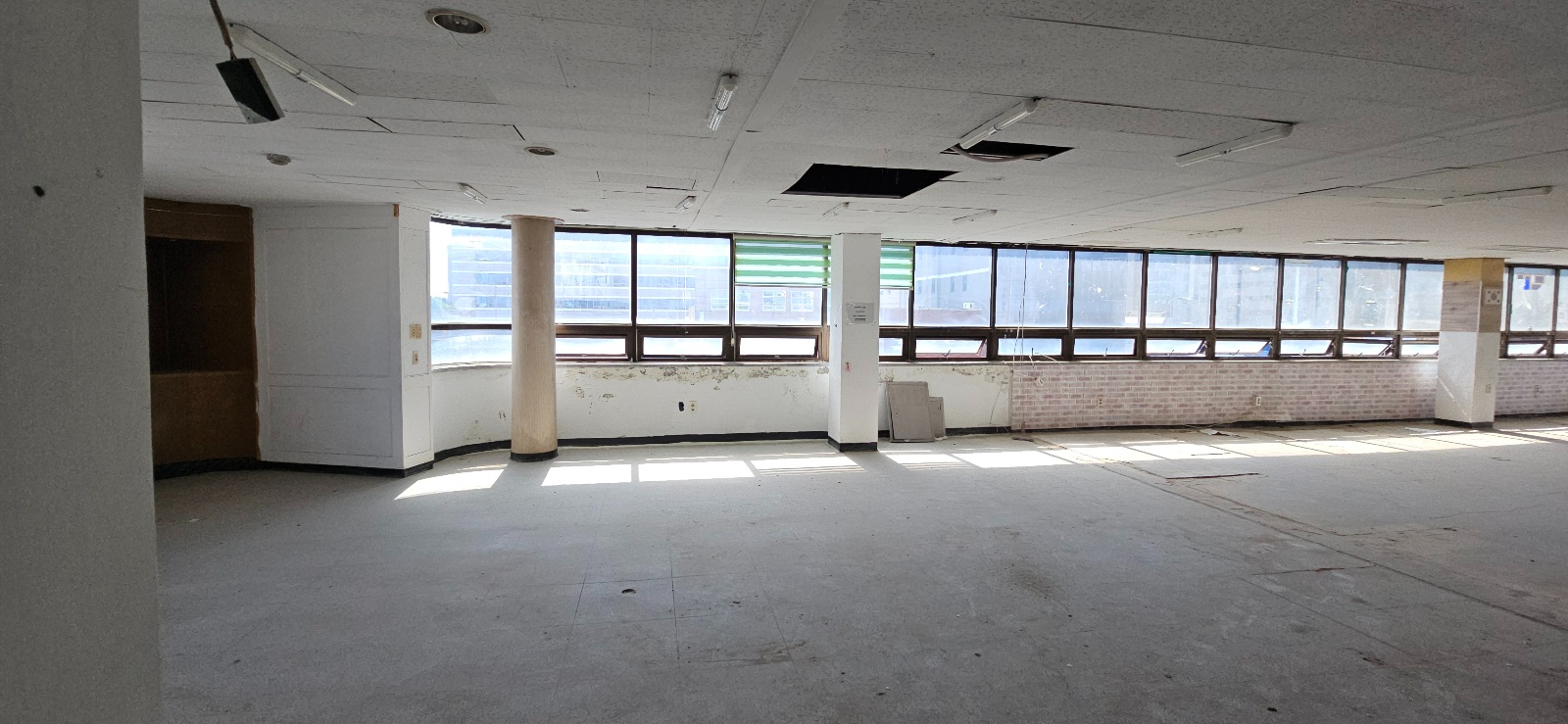 부산광역시 중구 대창동2가 사무실 - 1