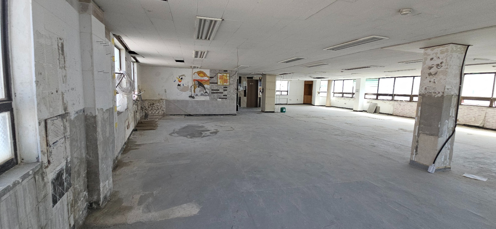 부산광역시 중구 대창동2가 사무실 썸네일 6