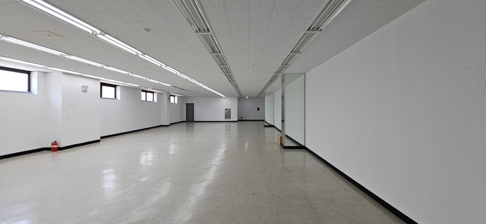 부산광역시 연제구 연산동 사무실 - 1