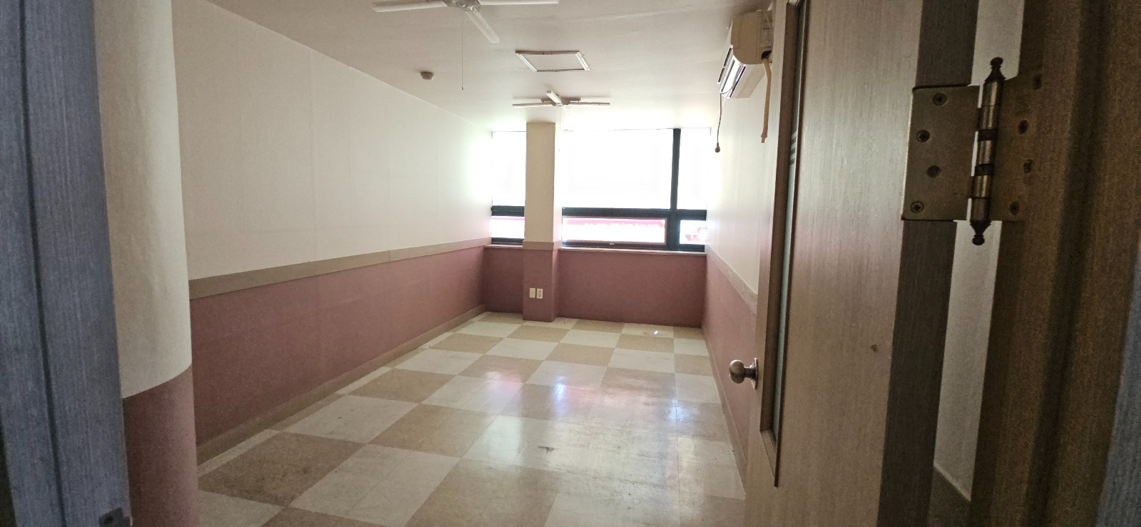 부산광역시 남구 문현동 사무실 썸네일 6