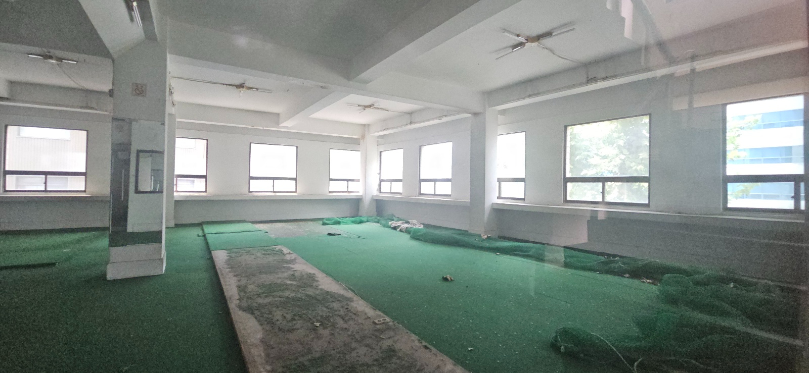 부산광역시 중구 중앙동4가 사무실 - 1