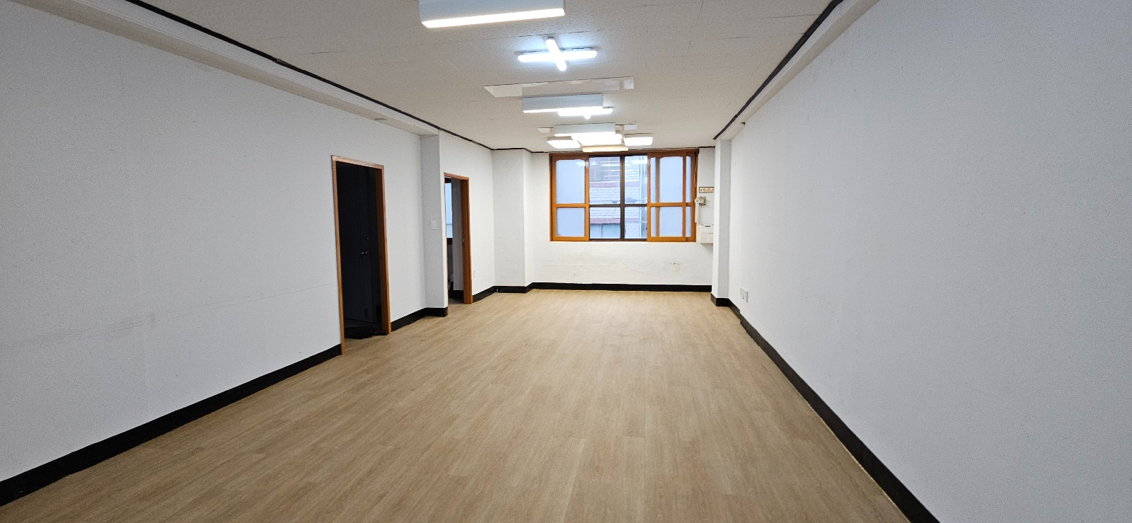 부산광역시 동구 초량동 사무실 썸네일 2