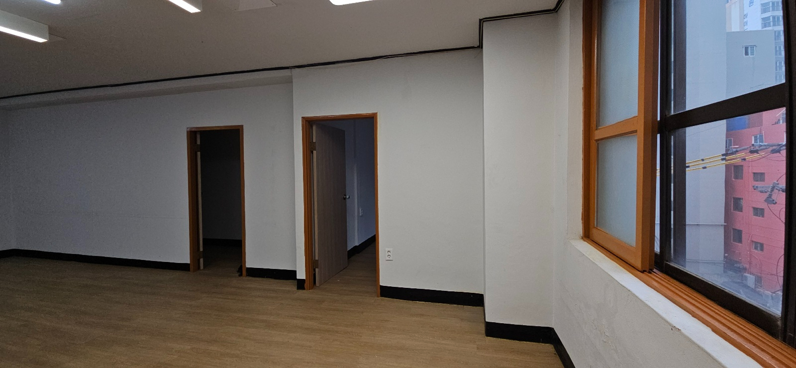 부산광역시 동구 초량동 사무실 썸네일 3