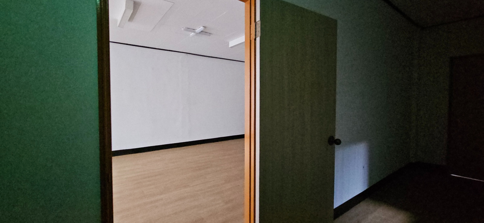 부산광역시 동구 초량동 사무실 썸네일 4