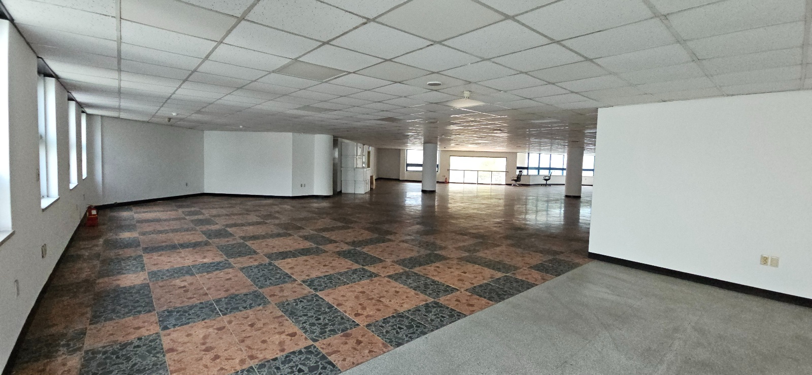 부산광역시 수영구 수영동 사무실 썸네일 5