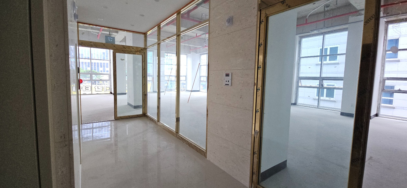 부산광역시 중구 광복동1가 사무실 썸네일 3