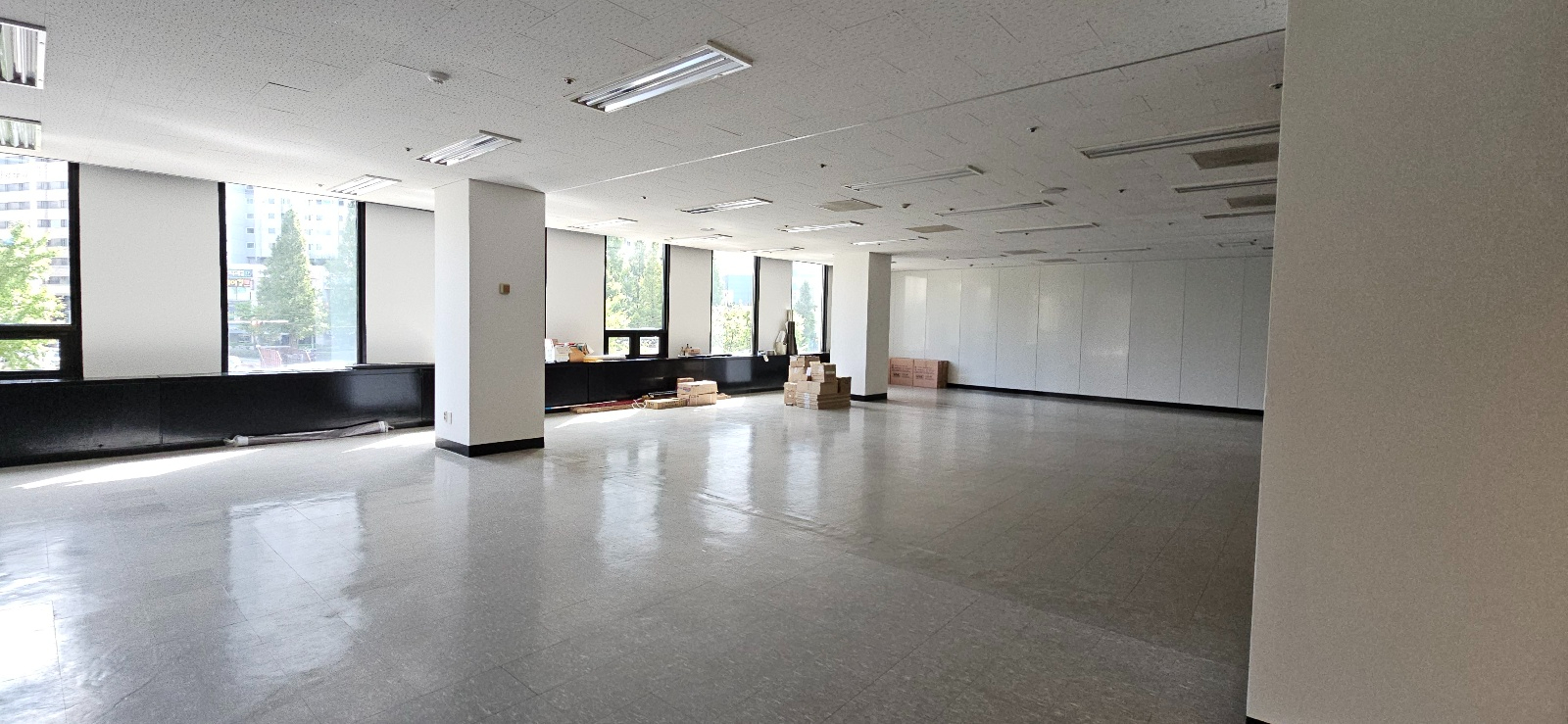 부산광역시 연제구 거제동 사무실 썸네일 2