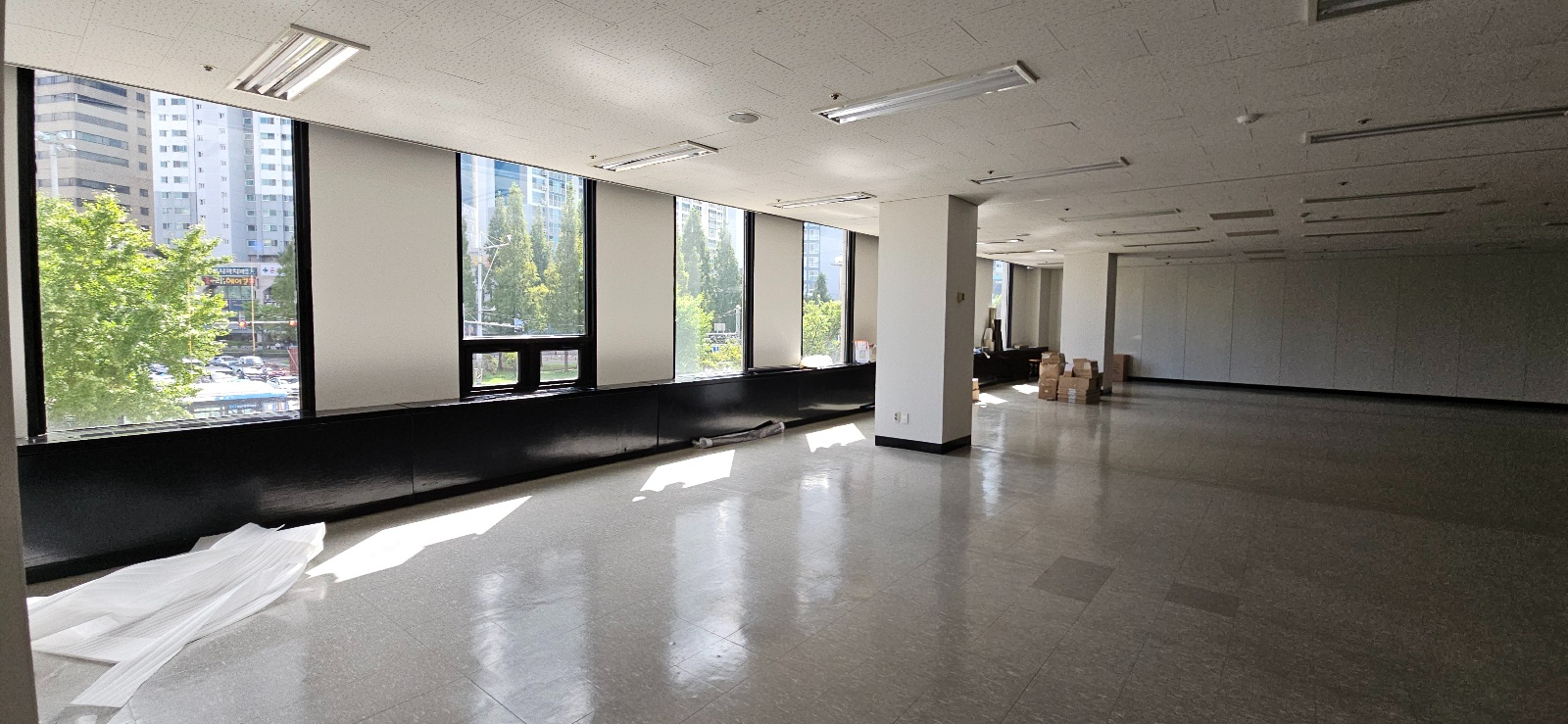 부산광역시 연제구 거제동 사무실 썸네일 3