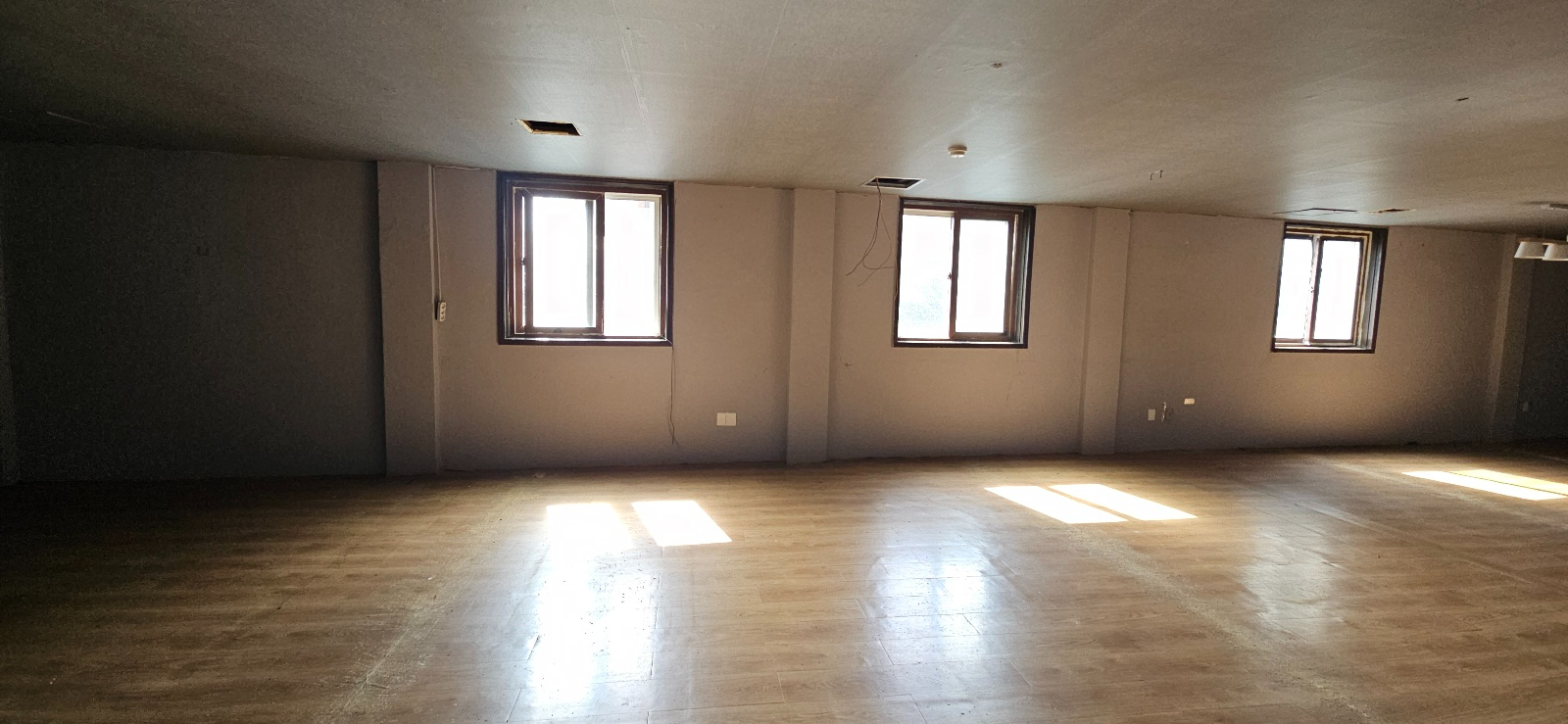 부산광역시 수영구 망미동 사무실 썸네일 2