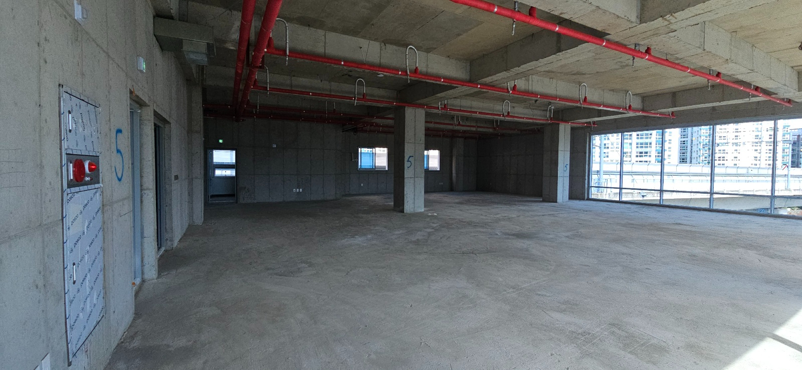 부산광역시 연제구 거제동 사무실 - 1