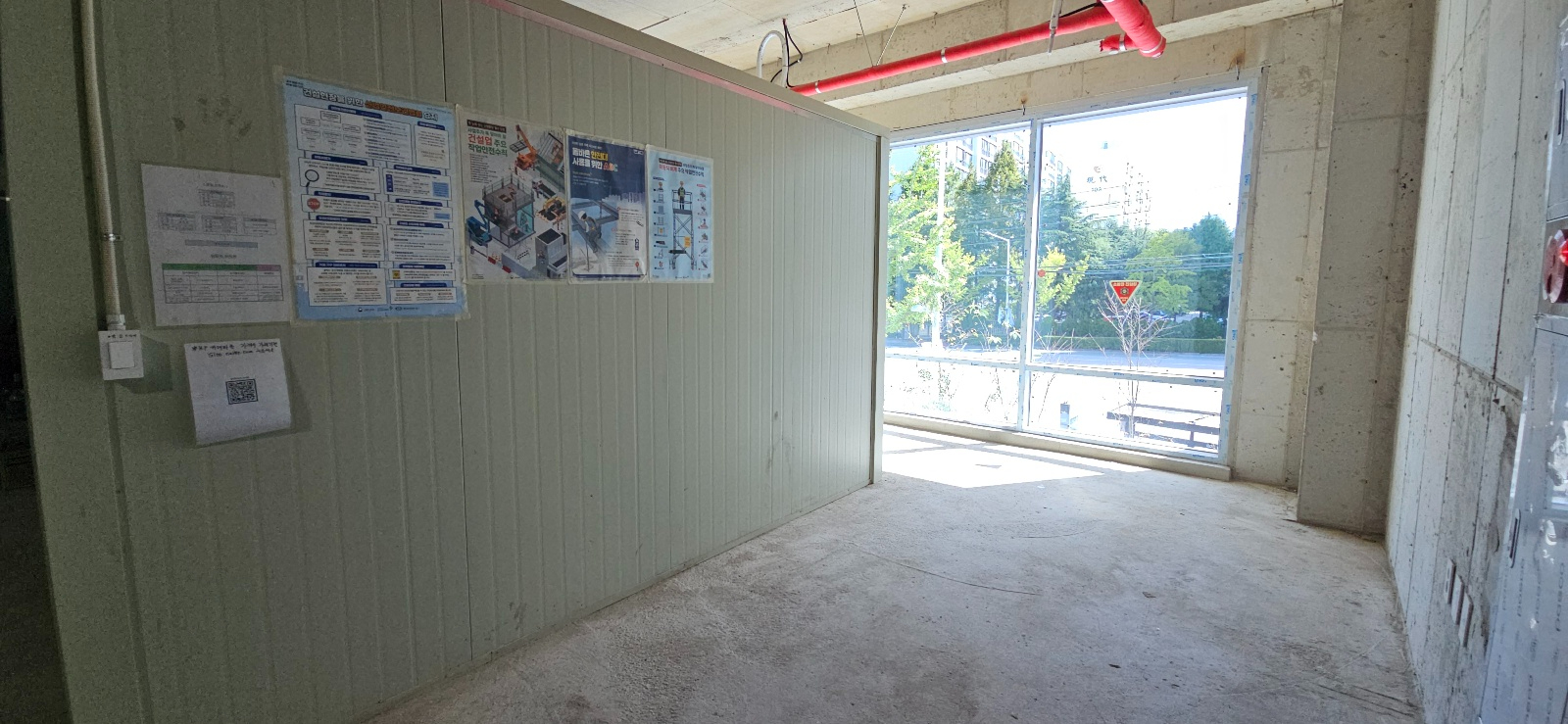 부산광역시 연제구 거제동 사무실 썸네일 2