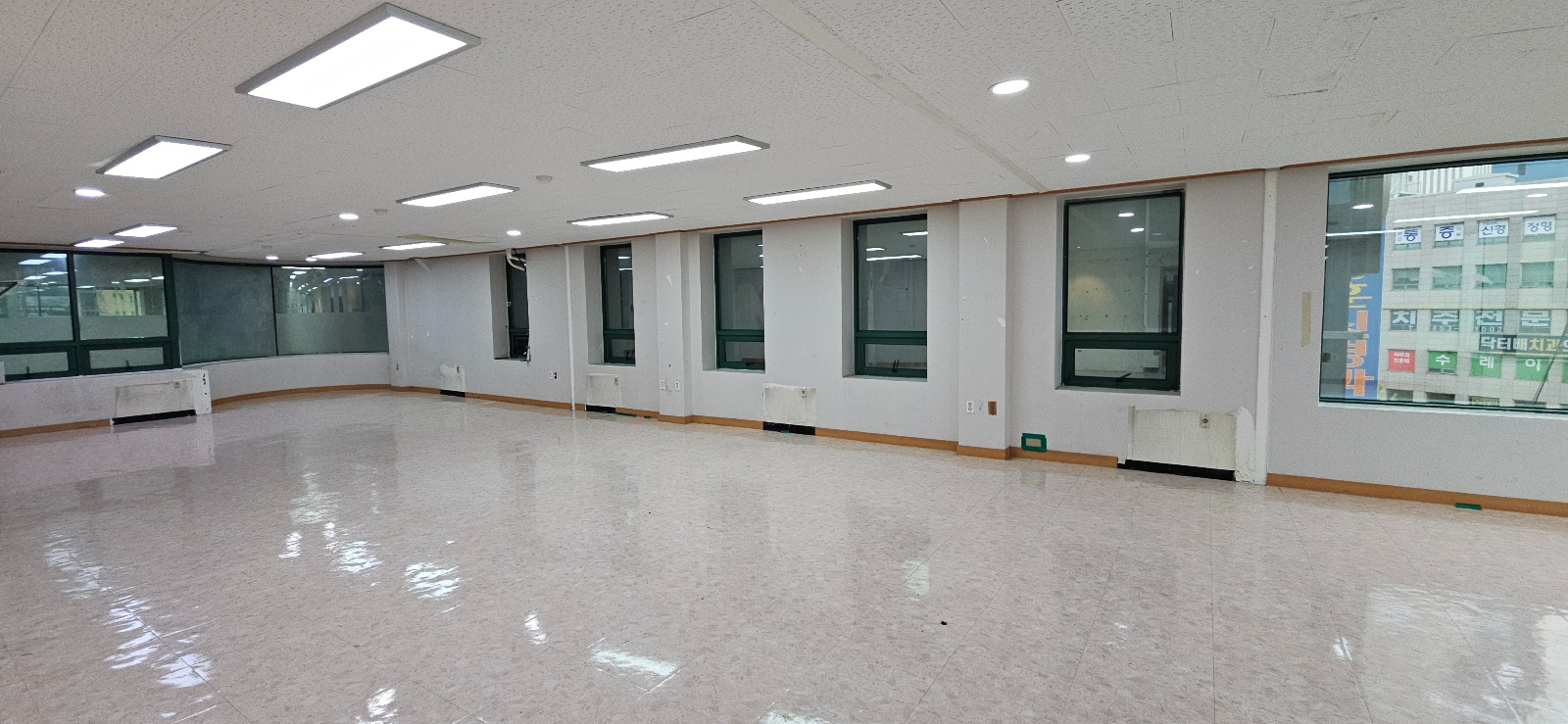 부산광역시 연제구 연산동 사무실 썸네일 3