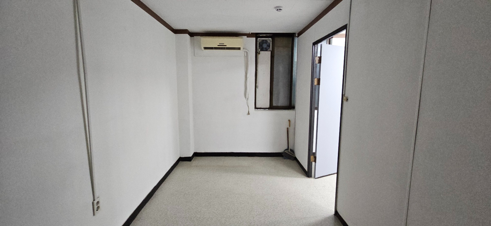 부산광역시 동래구 온천동 사무실 썸네일 5