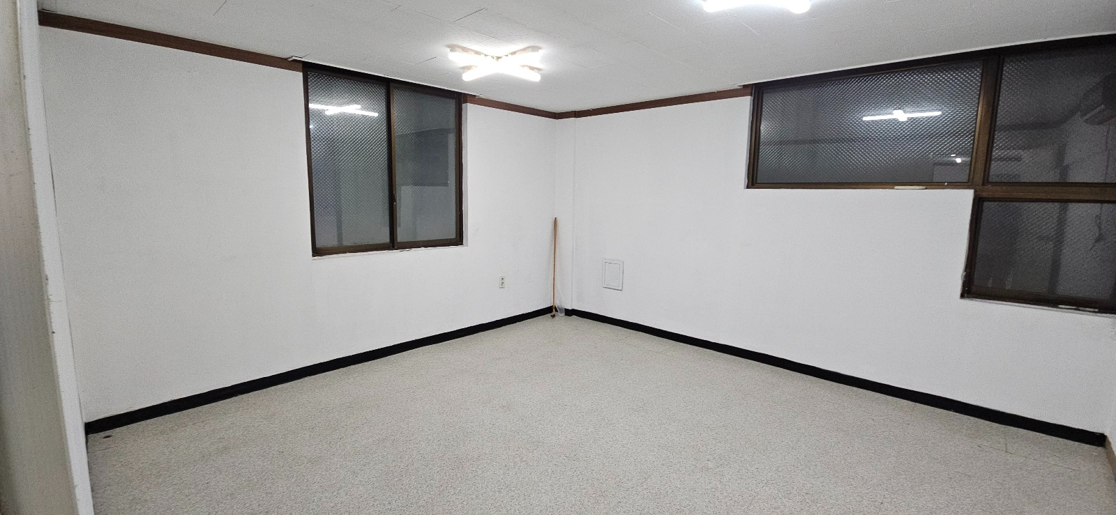 부산광역시 동래구 온천동 사무실 썸네일 6