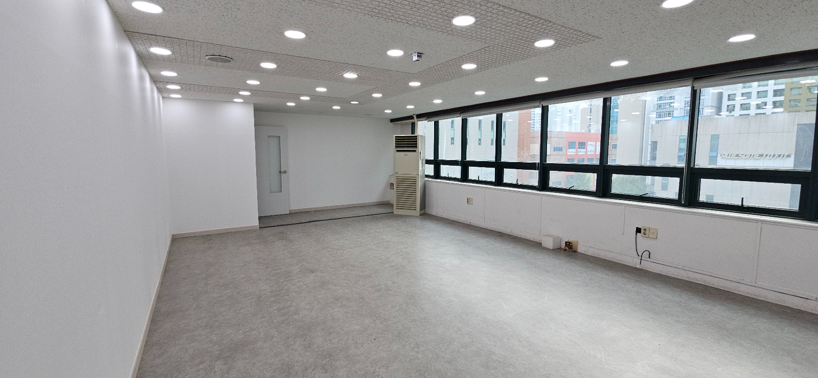 부산광역시 해운대구 좌동 사무실 썸네일 2