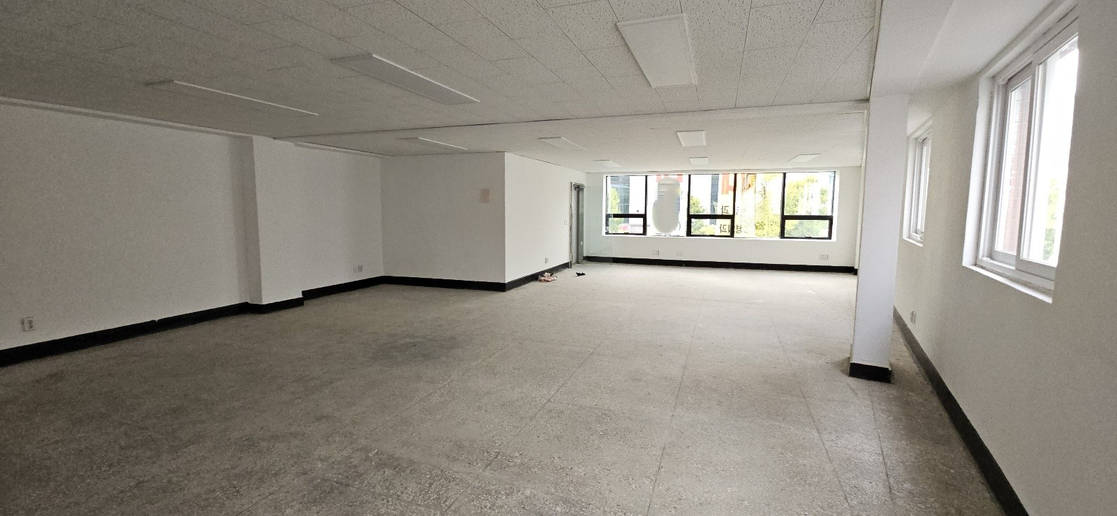 부산광역시 동구 범일동 사무실 썸네일 2