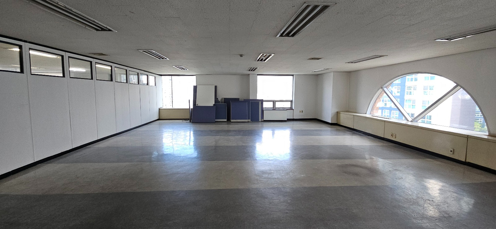 부산광역시 연제구 연산동 사무실 썸네일 4