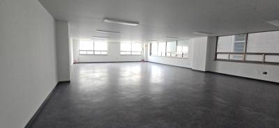 부산광역시 해운대구 좌동 1466-1 (주)비와이씨마트 사무실