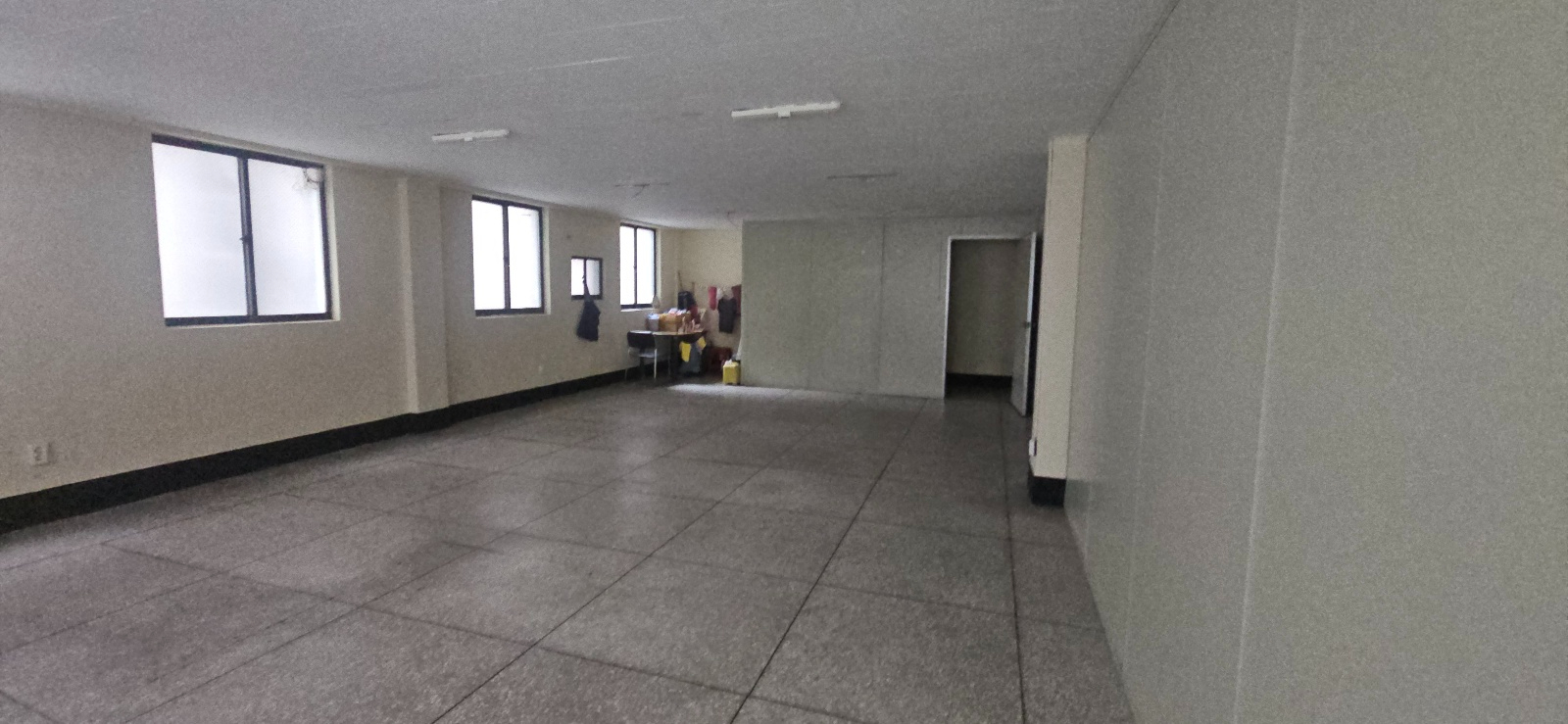 부산광역시 중구 중앙동4가 사무실 썸네일 2